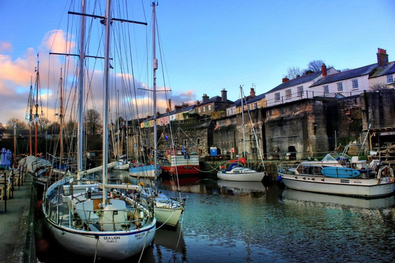 Stunning Yacht Sea Lion In Charlestown Harbour, Cornwall Hotel ภายนอก รูปภาพ