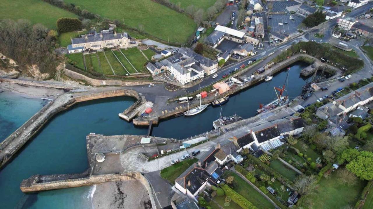 Stunning Yacht Sea Lion In Charlestown Harbour, Cornwall Hotel ภายนอก รูปภาพ