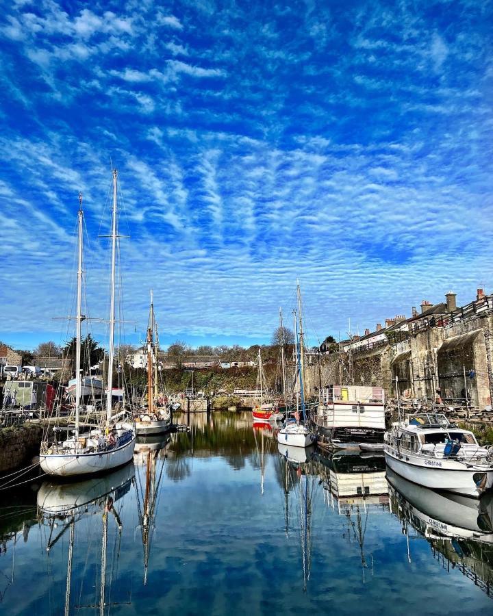 Stunning Yacht Sea Lion In Charlestown Harbour, Cornwall Hotel ภายนอก รูปภาพ